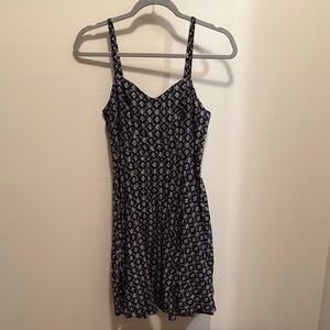Old Navy Black and White Patterned Knee Length Dress